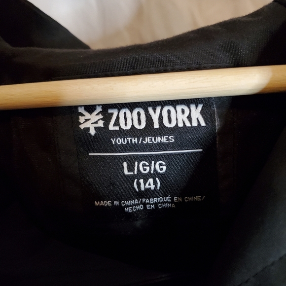 LIMITED EDITION Zoo York Windbreaker - Picture 5 of 9